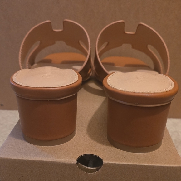 Chic Tan Women's Mules - Picture 5 of 7